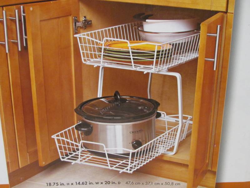lot 181 image: Closet Maid 14 2-Tier Ventilated W...