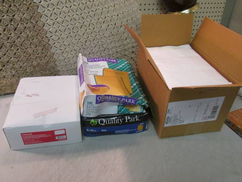 lot 201 image: Lot of Assorted Envelopes 200 9 x ...