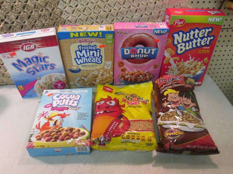 lot 215 image: Lot of Assorted Cereal  EC2...