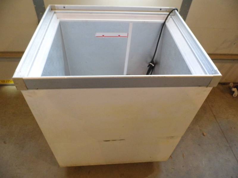 lot 58 image: Reach In Freezer