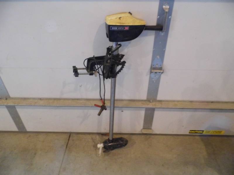 lot 59 image: Trolling Motor