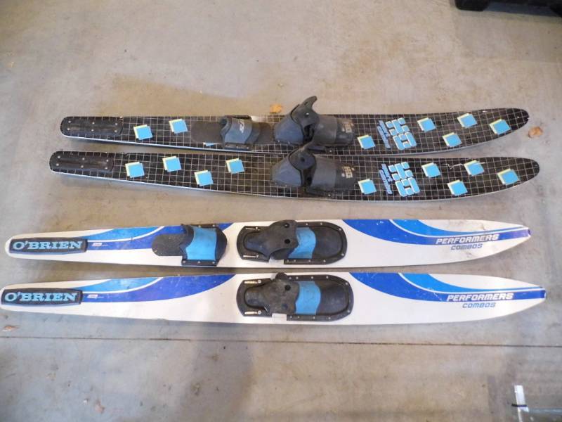 lot 63 image: 2 Pair of Water Skis