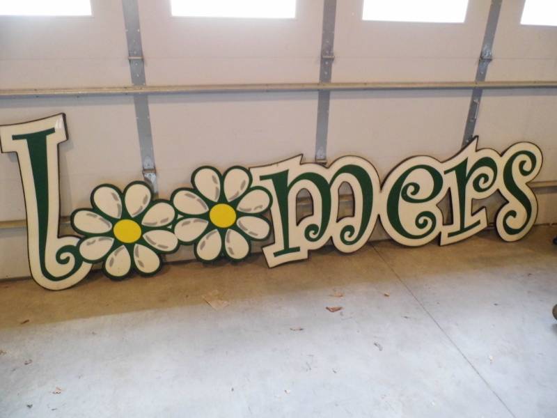 lot 67 image: Loomers Sign Face