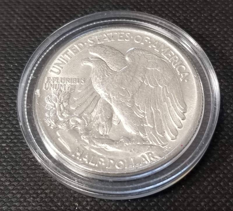 1945 WALKING LIBERTY HALF DOLLAR IN AIRTITE
