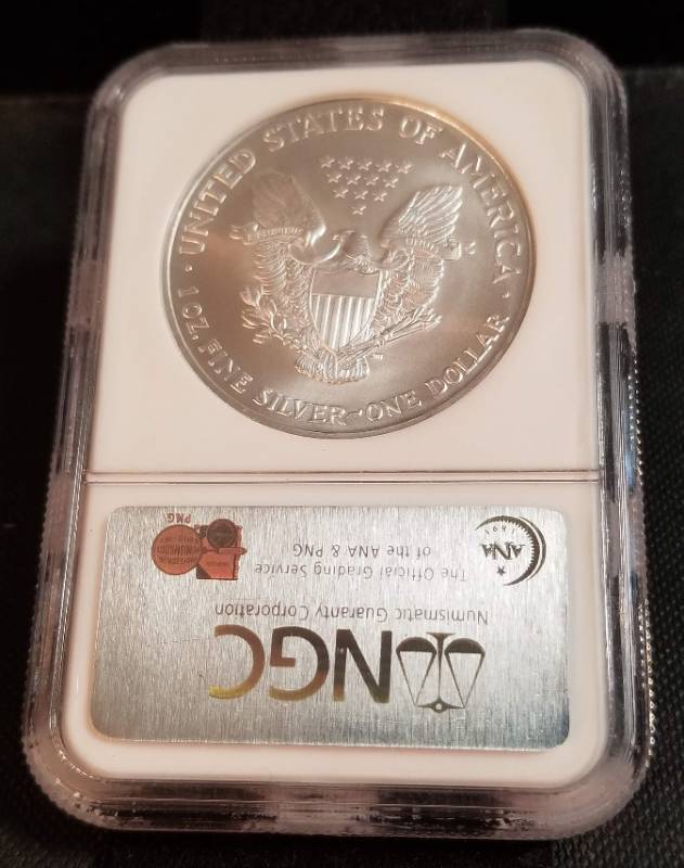 2006 AMERICAN SILVER EAGLE 1 TROY OZ. .999 FINE SILVER GEM UNC NGC