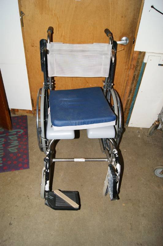 lot 38 image: Wheelchair