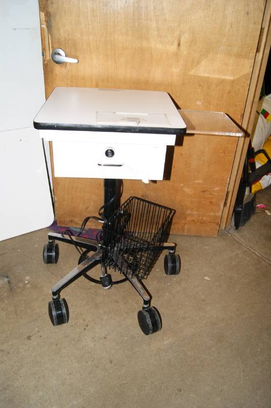 lot 42 image: Cart with Storage
