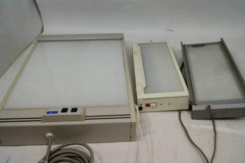 lot 77 image: Lot of Xray Viewers