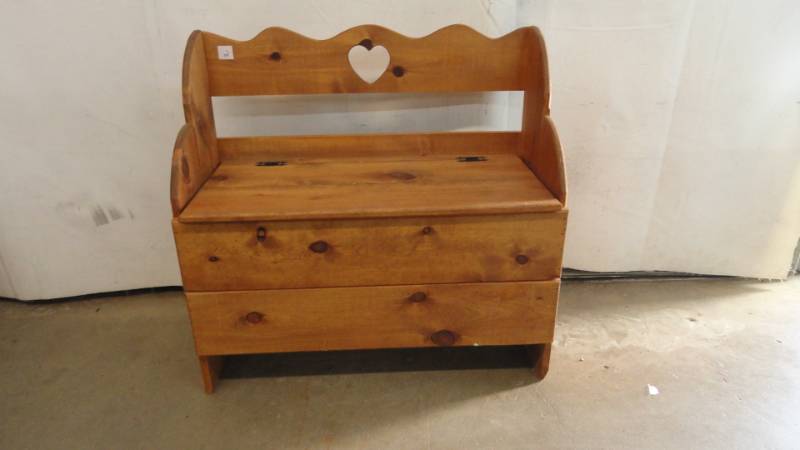 lot 2 image: Wooden Bench With Storage