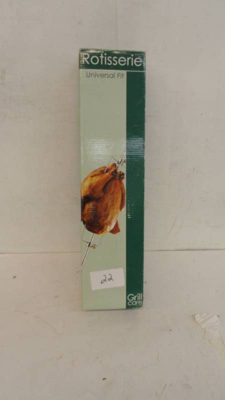 lot 22 image: Rotisserie Kit