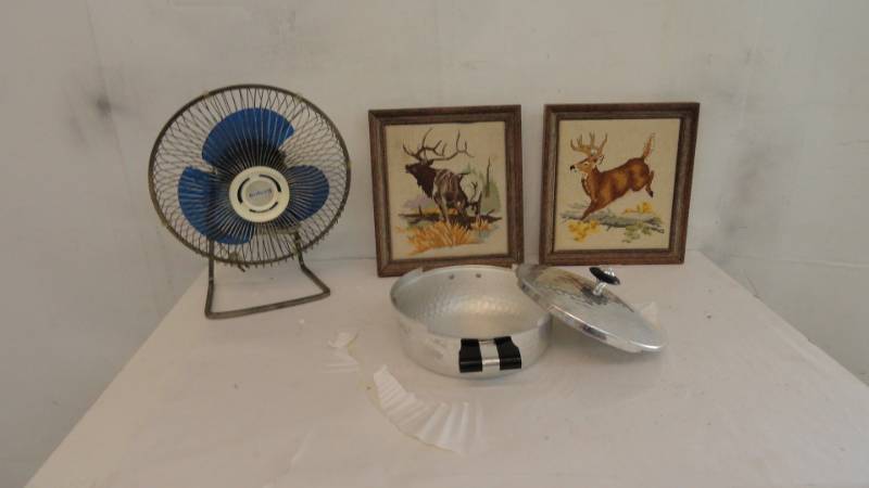 lot 17 image: Lot Of Household Items