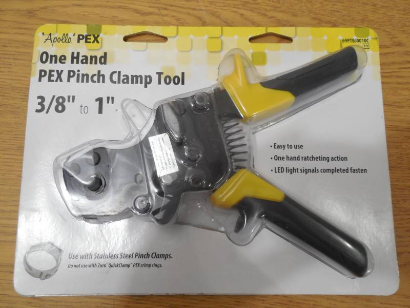 lot 59 image: Apollo 38 in. to 1 in. 1-Hand PEX Pinch Clamp Tool