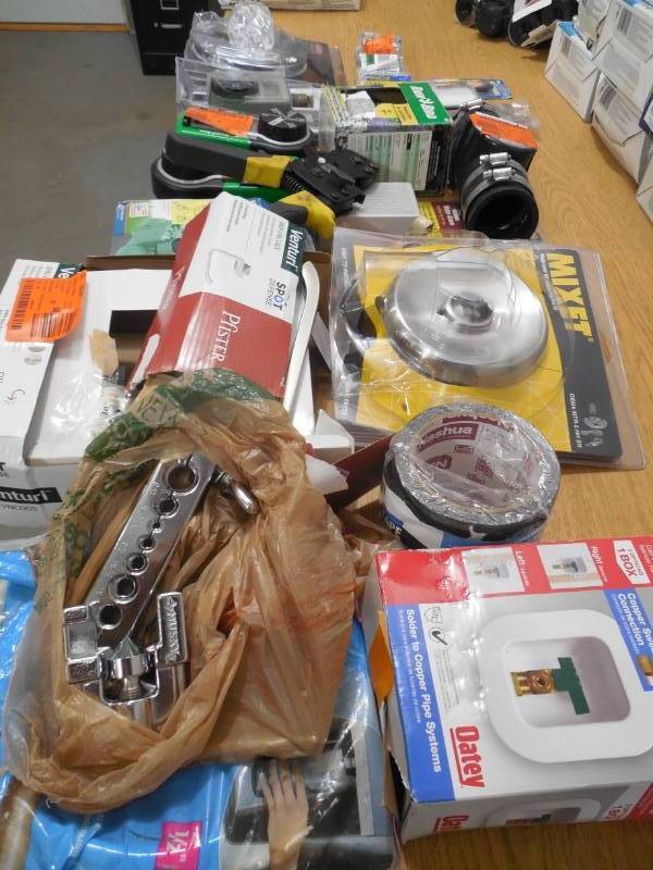 lot 64 image: Assorted box lot of goodies- tools- hardware