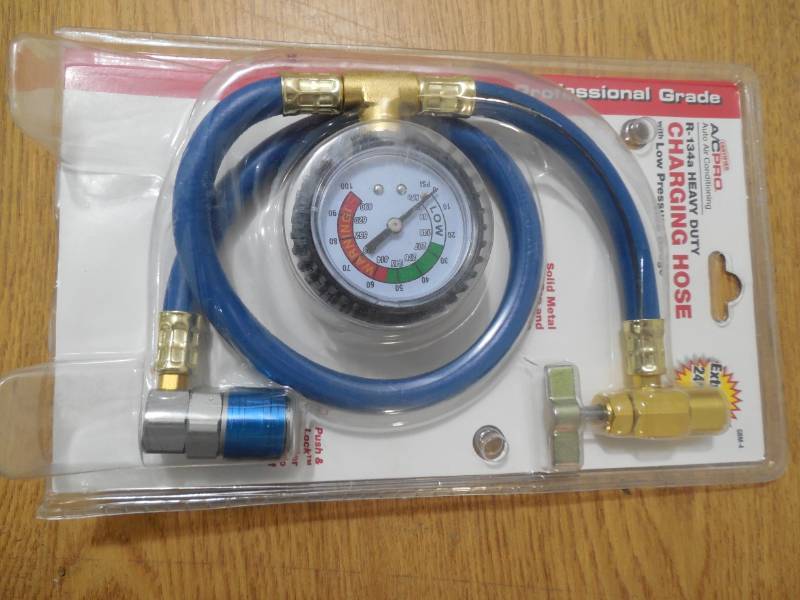 lot 87 image: AC Pro 24 in. R-134 Heavy Duty Charging Hose with Low Pressure Gauge
