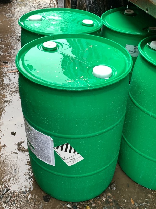 lot 3 image: (6) 55-Gallon Barrels