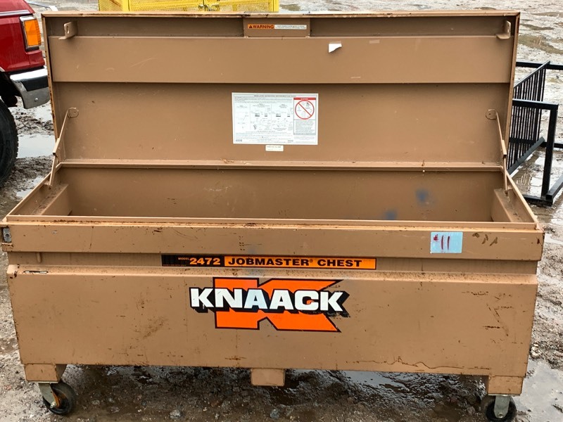 lot 11 image: Knaack Jobsite  Box