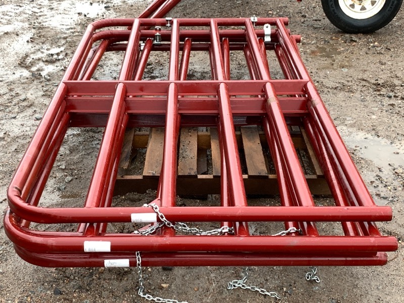 lot 4 image: Lot Of (4) TSC Steel Livestock  Cattle  Farm Gates