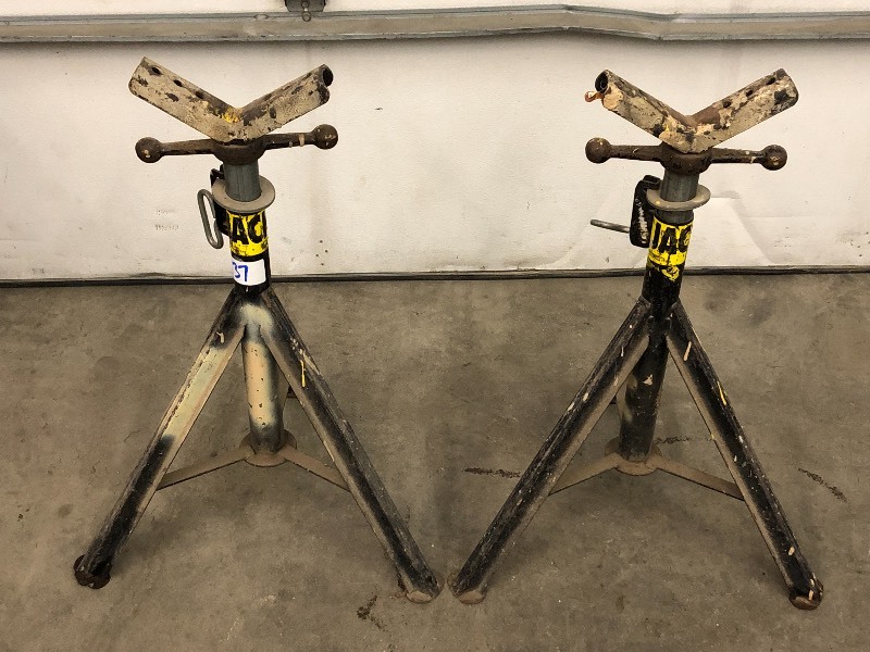 lot 37 image: (2) Sumner Jack Stands