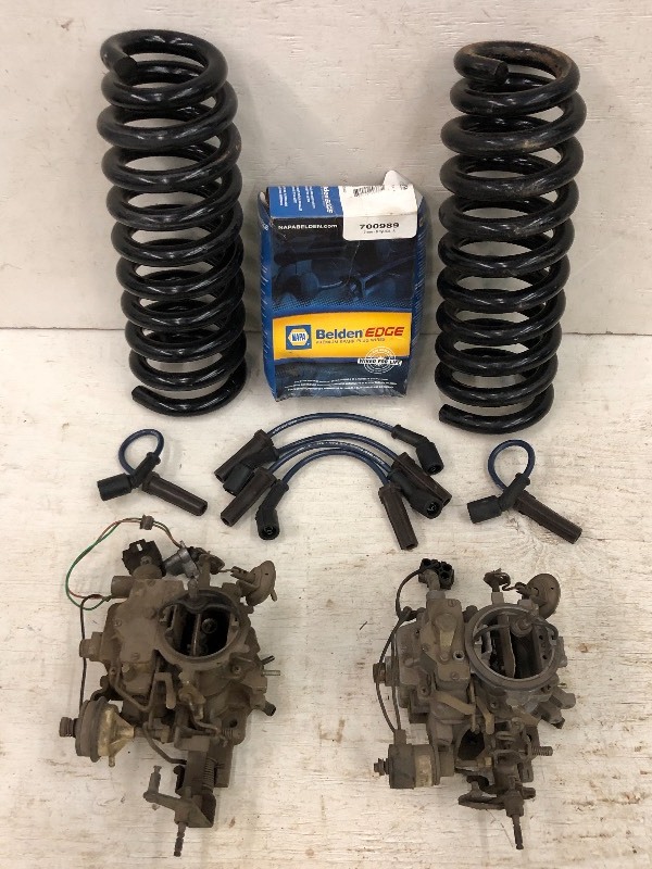 lot 67 image: Lot Of Ford Truck Parts & Misc Carbs