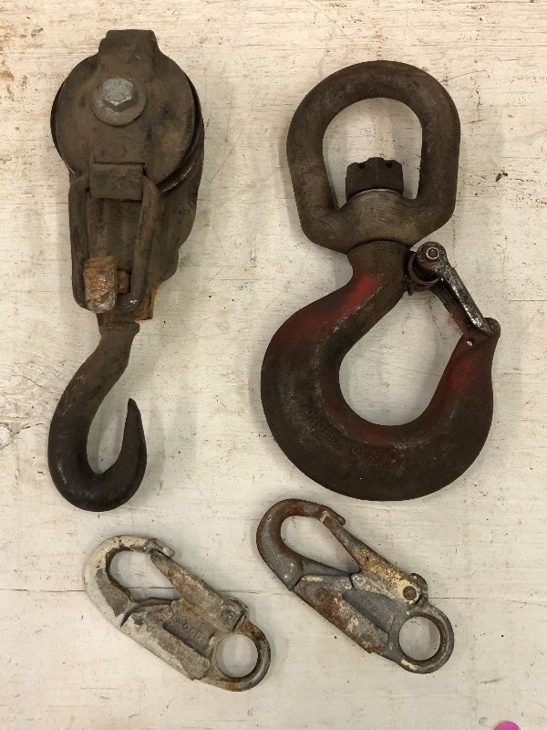 lot 68 image: Pulley, Clamps, Etc
