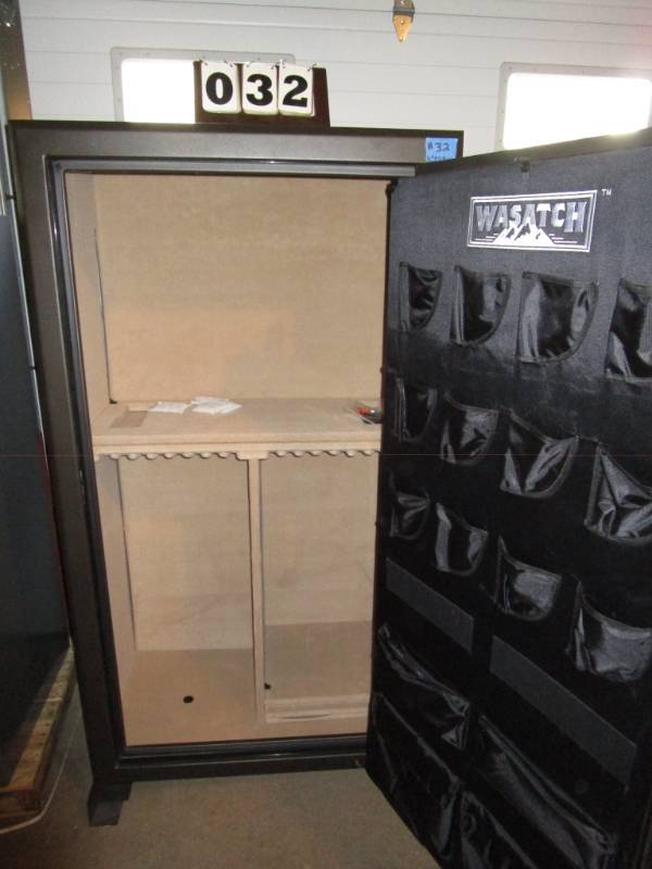 lot 32 image: Wasatch 64 Gun Safe