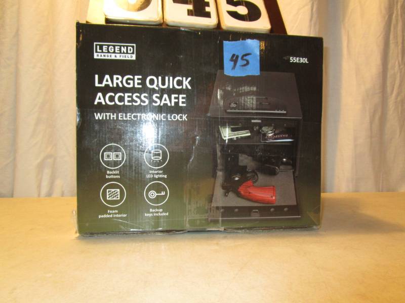 lot 45 image: Fortress Quick Access Safe  - 55E30L