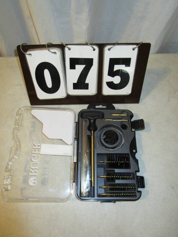 lot 75 image: Ruger MSR Cleaning Kit