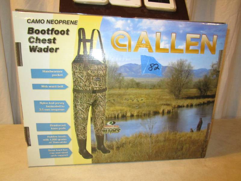 lot 82 image: Chest Waders - size 10