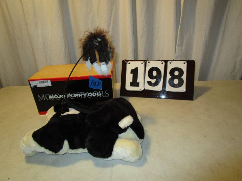 lot 198 image: Mojo Puppy Dog Decoy