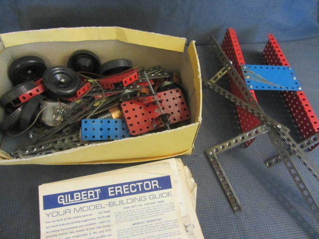 lot 15 image: Gilbert Erector