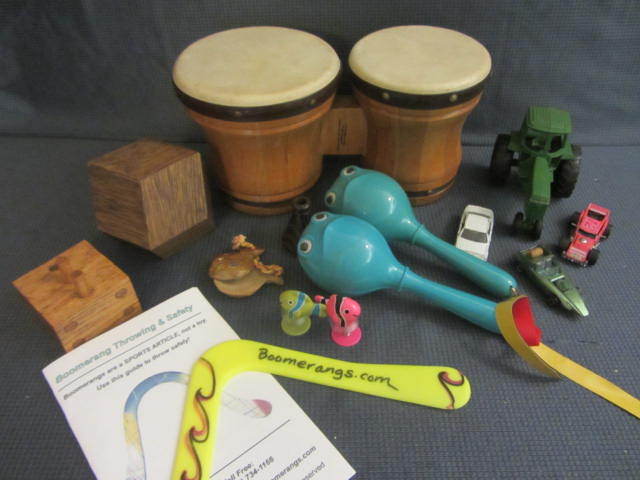 lot 80 image: Bongos, Toys