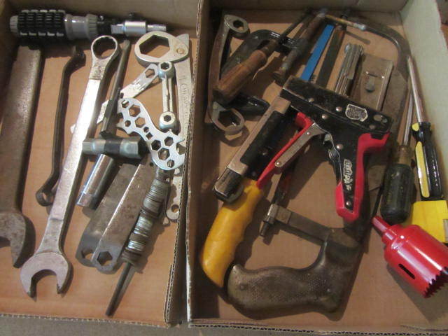 lot 120 image: Tools