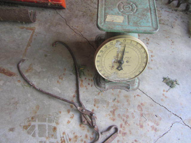 lot 96 image: Vintage Scale & Ice Tongs