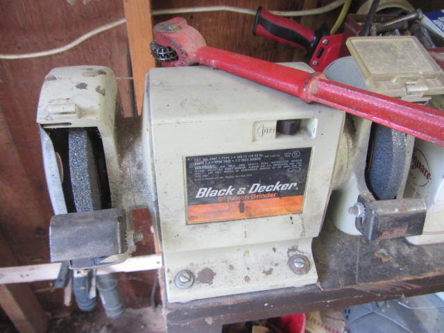 lot 145 image: Double Wheel Grinder