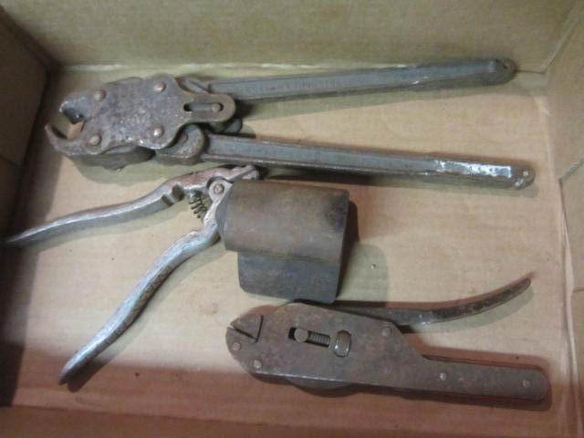 lot 163 image: Specialty Tools