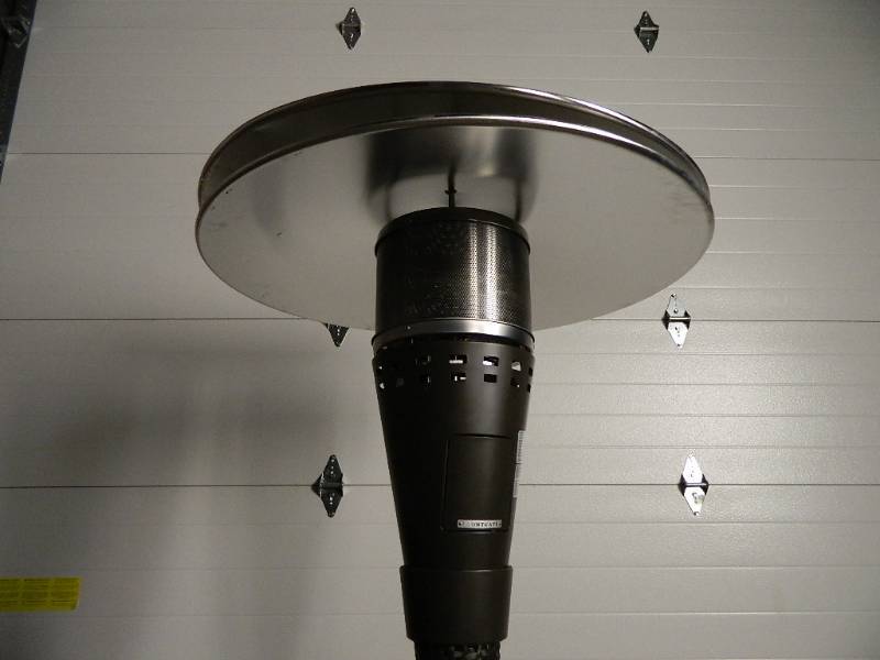 lot 2 image: New Commercial Propane Space Heater