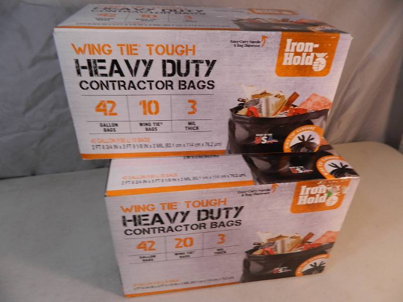 lot 75 image: 30 New Heavy Duty Contractor Bags