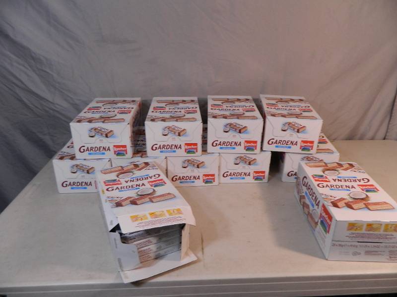 lot 138 image: 11 Cases of Loacker Gardena Coconut Wafers