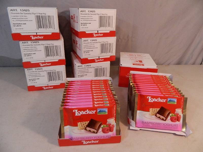 lot 140 image: 9 Cases of Loacker  Chocolate Bars