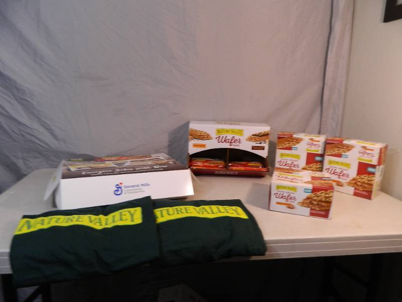 lot 141 image: Nature Valley Lot