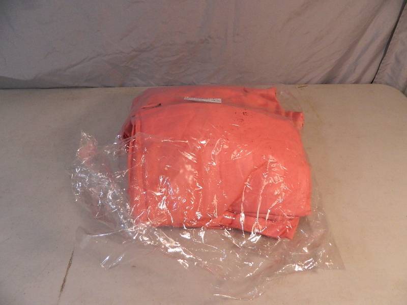 lot 144 image: King Coral Microfiber 6 Piece Sheet Set