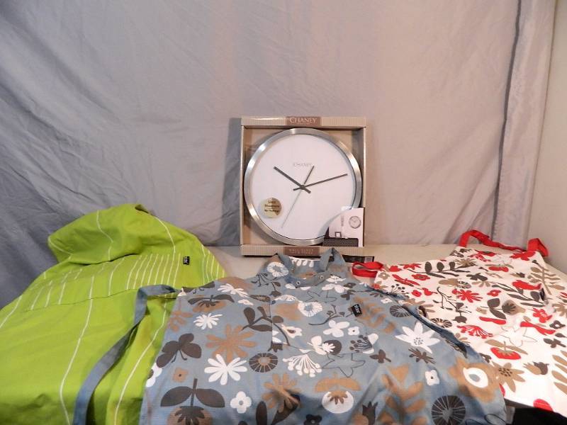 lot 146 image: New Clock and 3 New Aprons