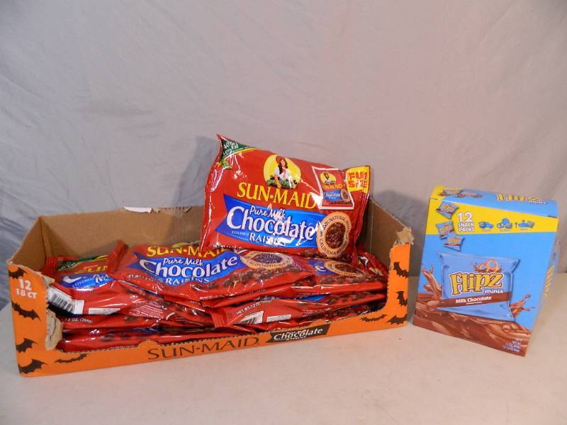 lot 176 image: New Chocolate Covered Raisins and More
