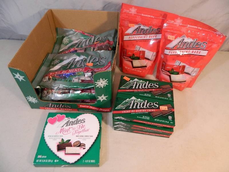 lot 198 image: Andes Mint Assortment