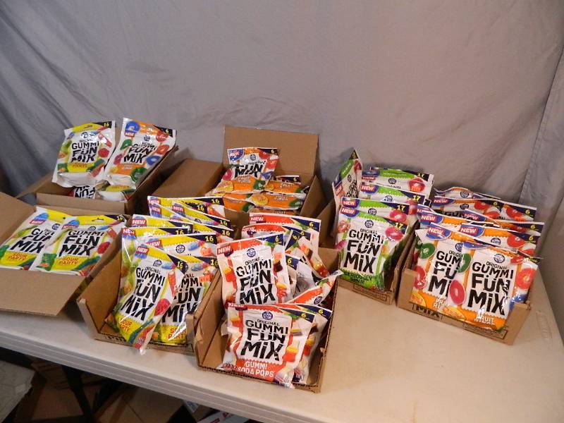 lot 213 image: Large Assortment of Gummi Fun Mix