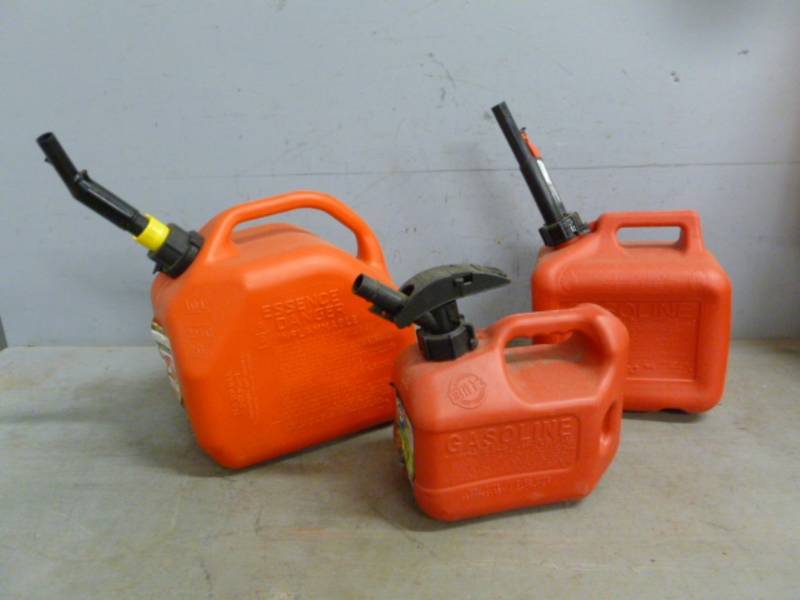 lot 22 image: Gas Cans