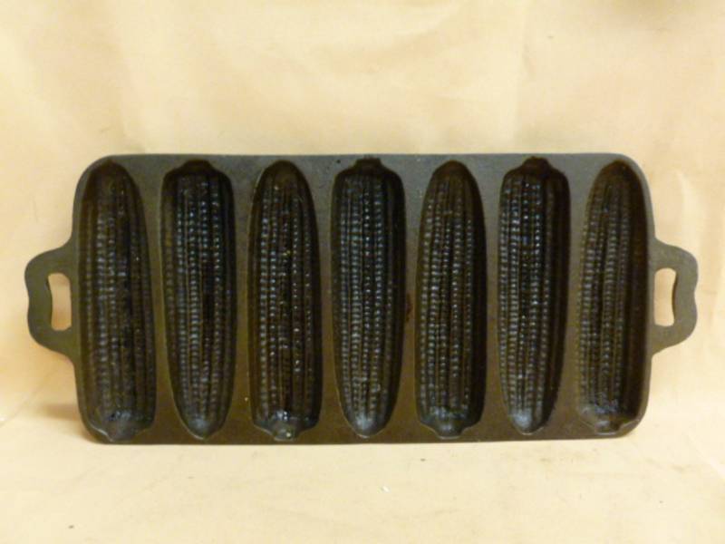 lot 46 image: Cast Iron Pan