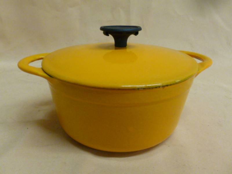 lot 72 image: Cast Iron Pan
