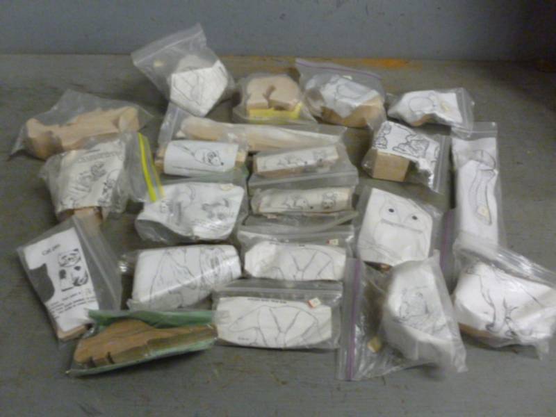 lot 84 image: Wood Hobby