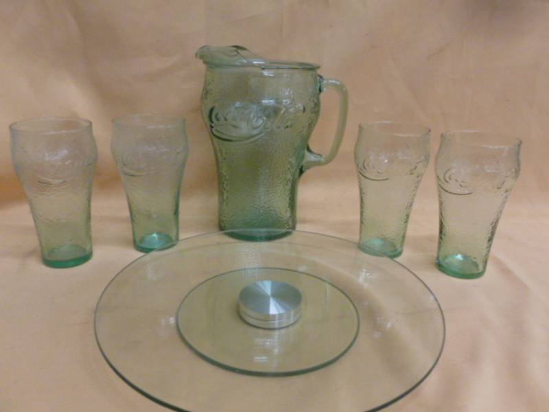 lot 91 image: Coca-Cola Collectible